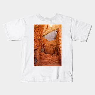 Moqui Cave Details - 3 © Kids T-Shirt